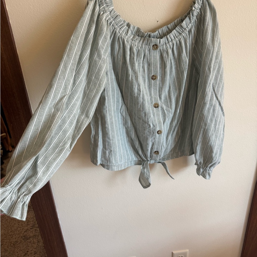 Hem & Thread Blue Pinstripe Button-Up Blouse
